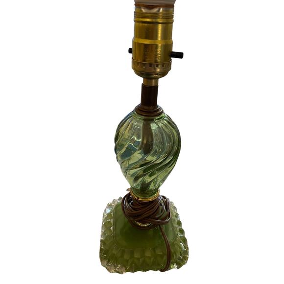 Vintage Green short glass lamp - Picture 7 of 7